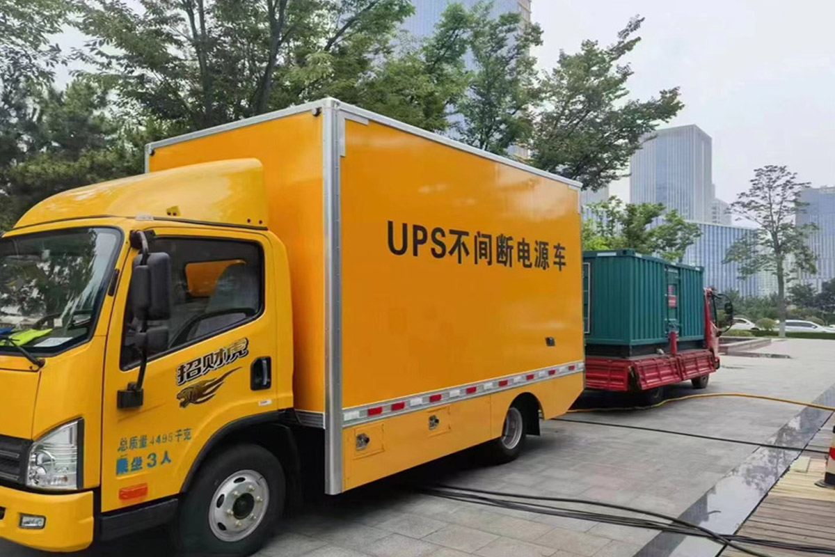 阿里发电机租赁施工现场